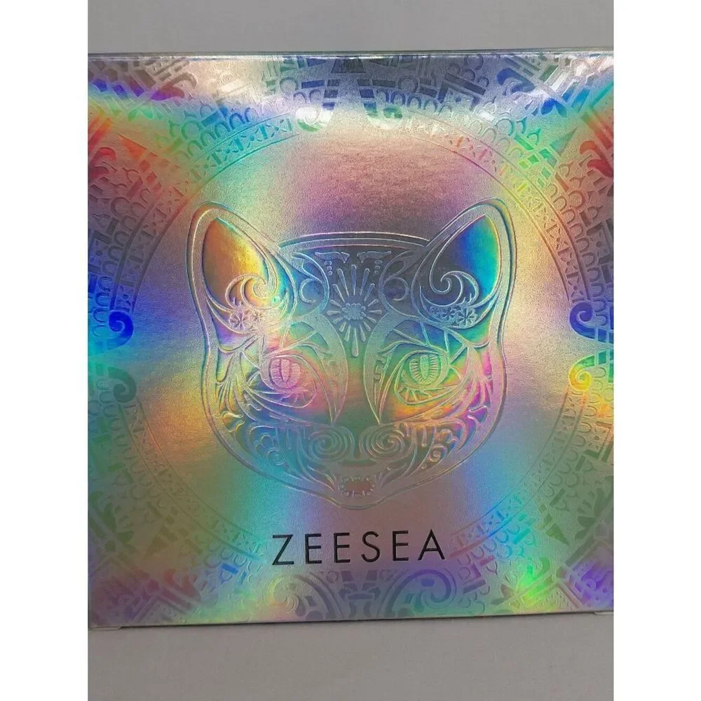 Zeesea - Maya Divine Feline (Fireworks 16 Colors Eye Shadow 07)